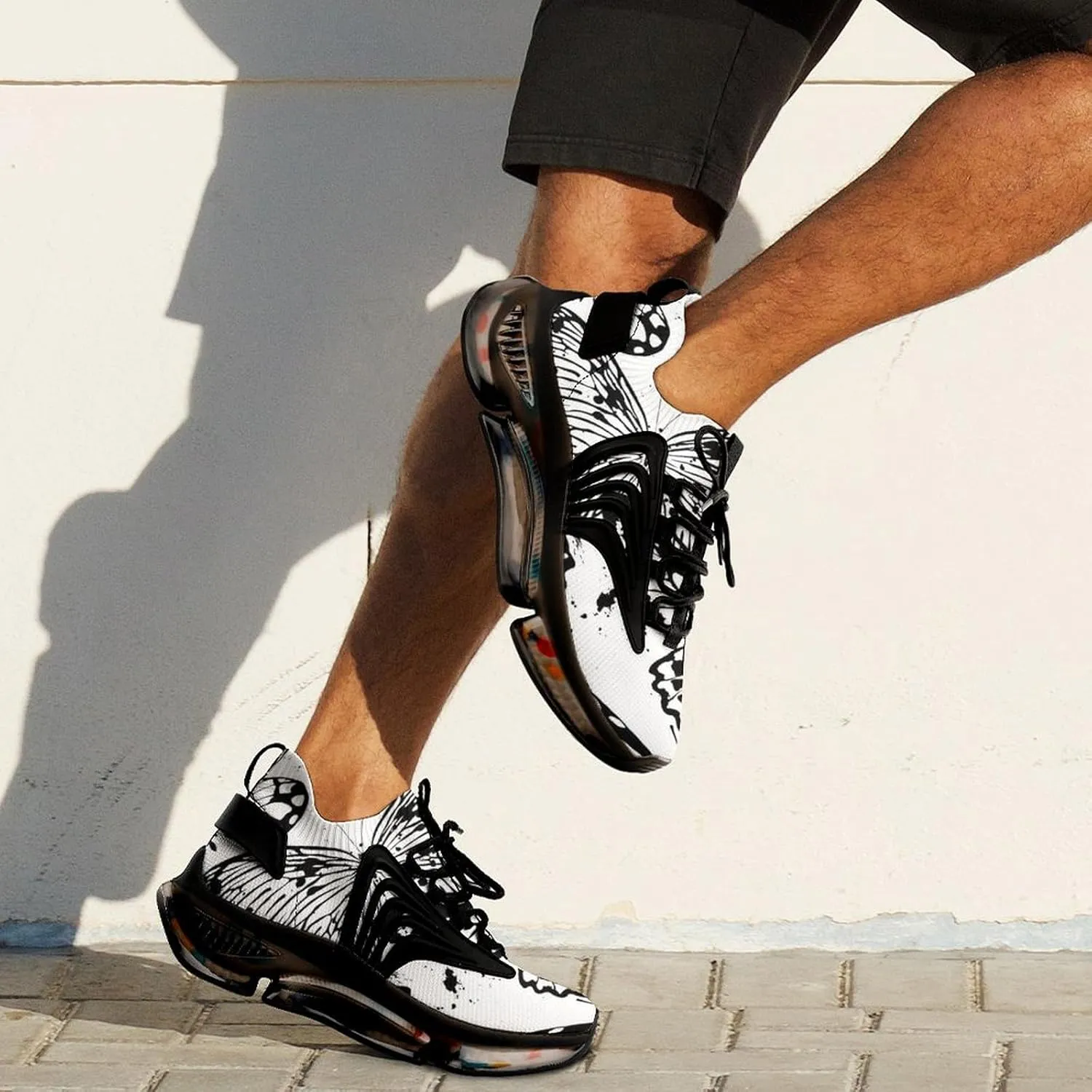 Black and White Butterflies Walking Shoes for Men Lightweight Tennis Fashion Elastic Sports Shoes Cushion Basketball Shoes