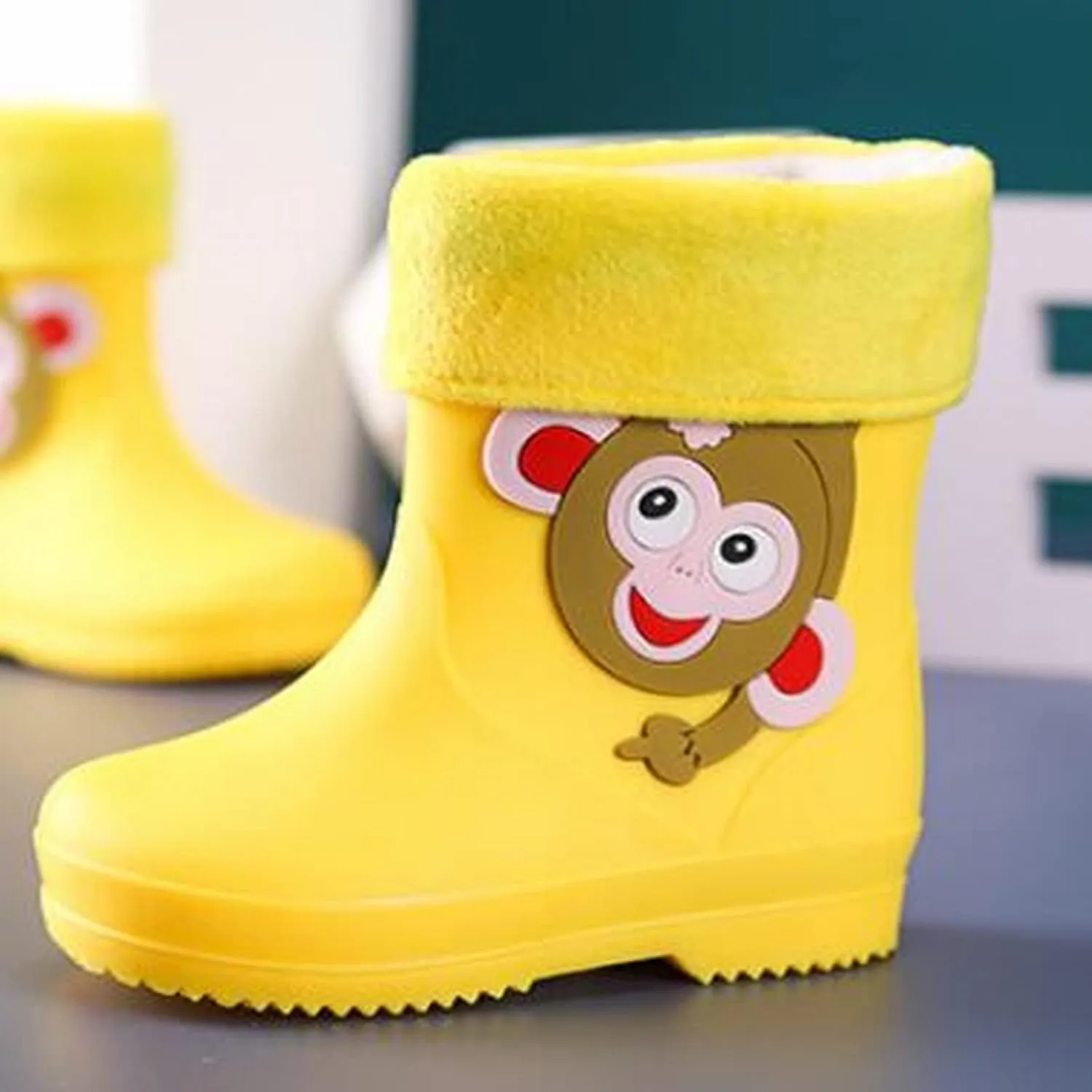 Boys Rain Boots Fleece Lined Waterproof Rain Boots Cartoon Lightweight Toddler Rubber Boots Girls Rain Boots