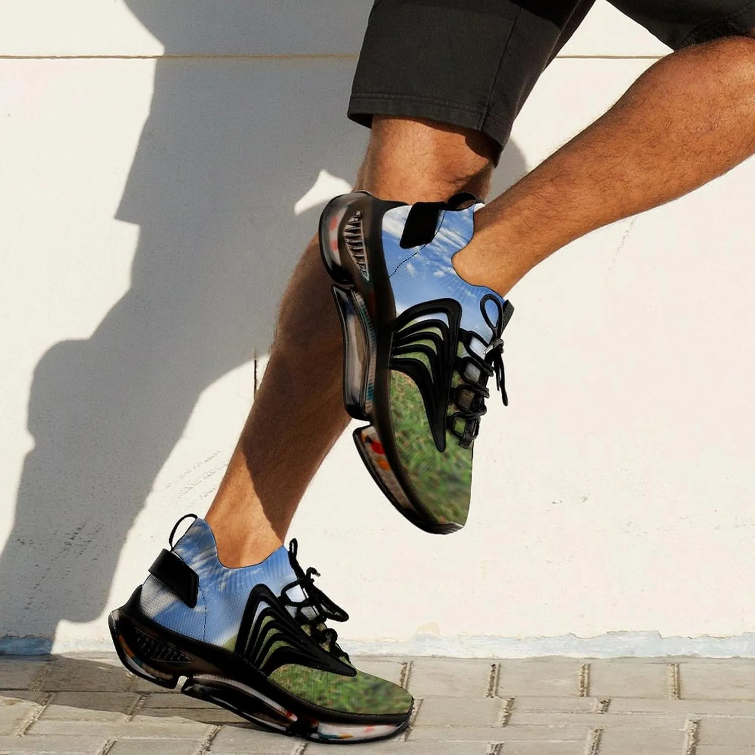 Golf Ball about to Fall Into The Cup Walking Shoes for Men Lightweight Tennis Fashion Elastic Sports Shoes Cushion Basketball Shoes