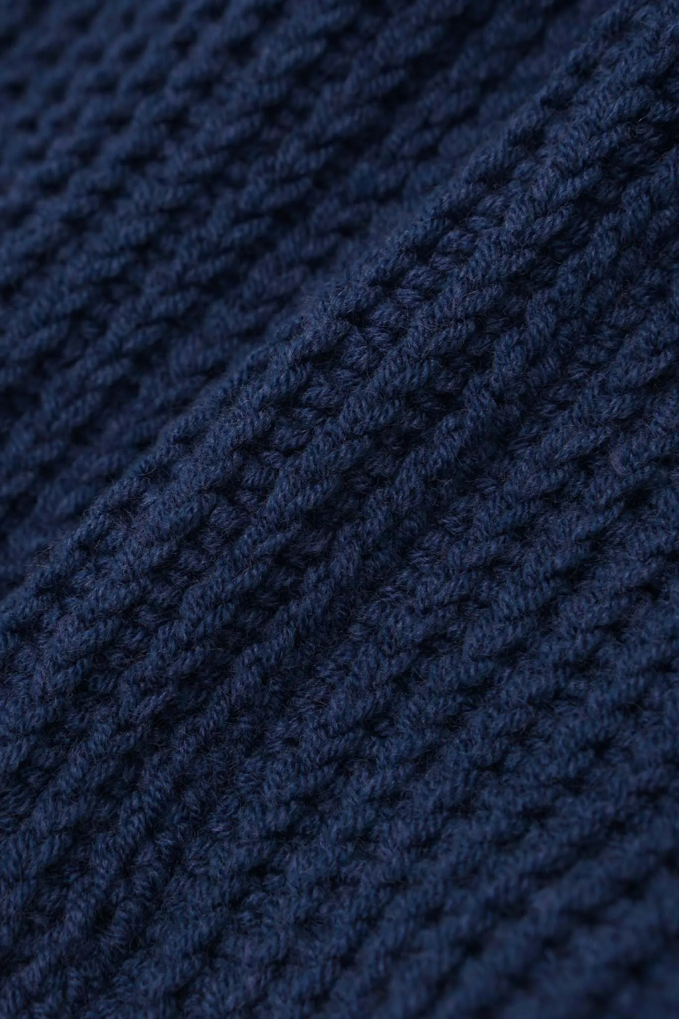 HAND KNIT FISHERMAN BEANIE (IMPERIAL BLUE)