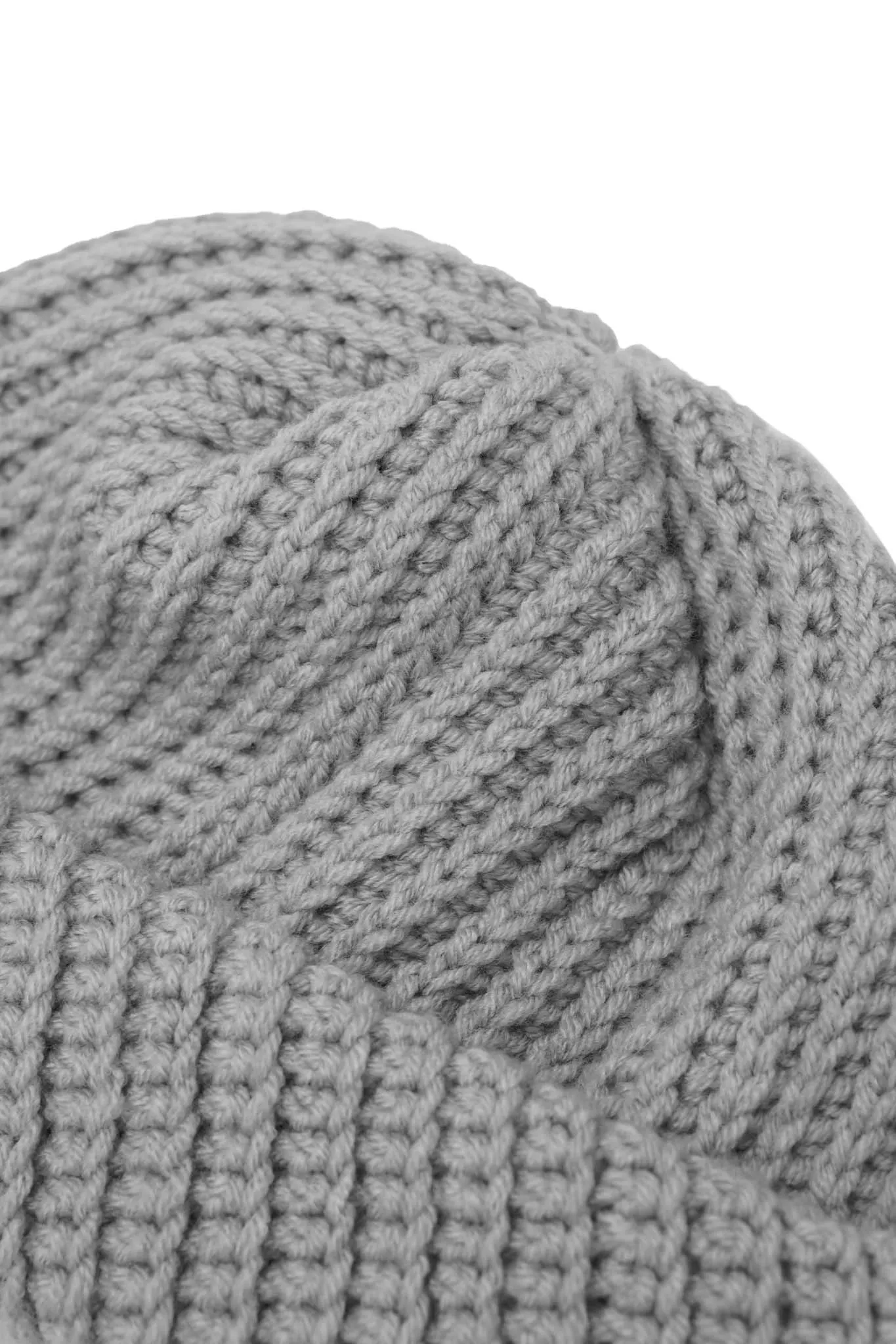 HAND KNIT FISHERMAN BEANIE (MOON)