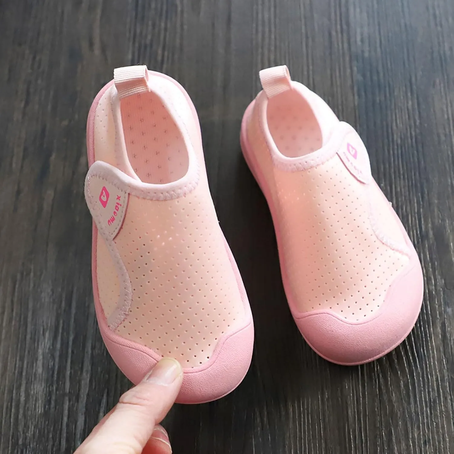 IWIHMIV Boy Walking Shoes Girl Tennis Shoes Toddler Girl Slip On Shoes Girls Boys Shoes Kids Tennis Athletic Running Sneakers