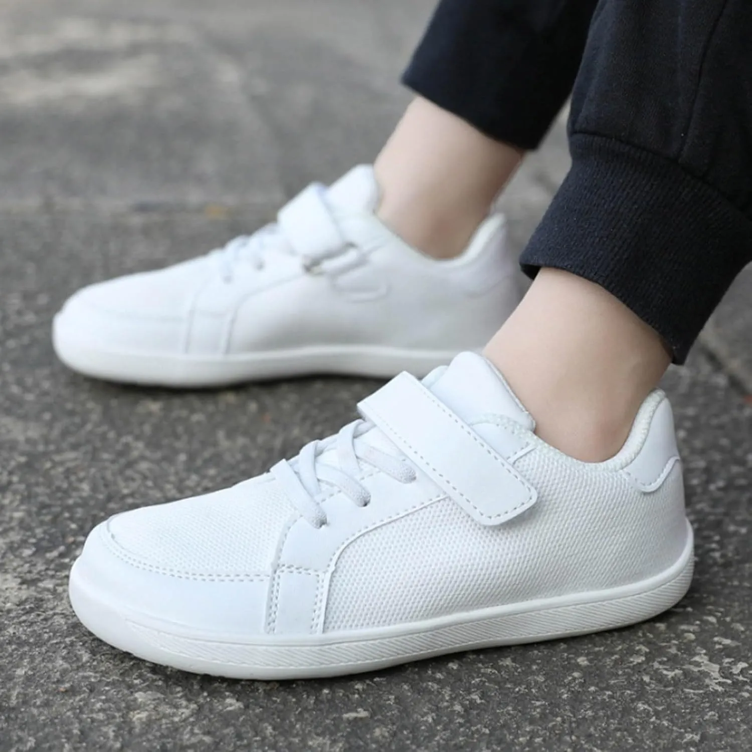 IWIHMIV Girls Tennis Shoes Boy Shoes Girls Sneakers Kid Sneakers for Boys Girls Breathable Lightweight School Running Shoes