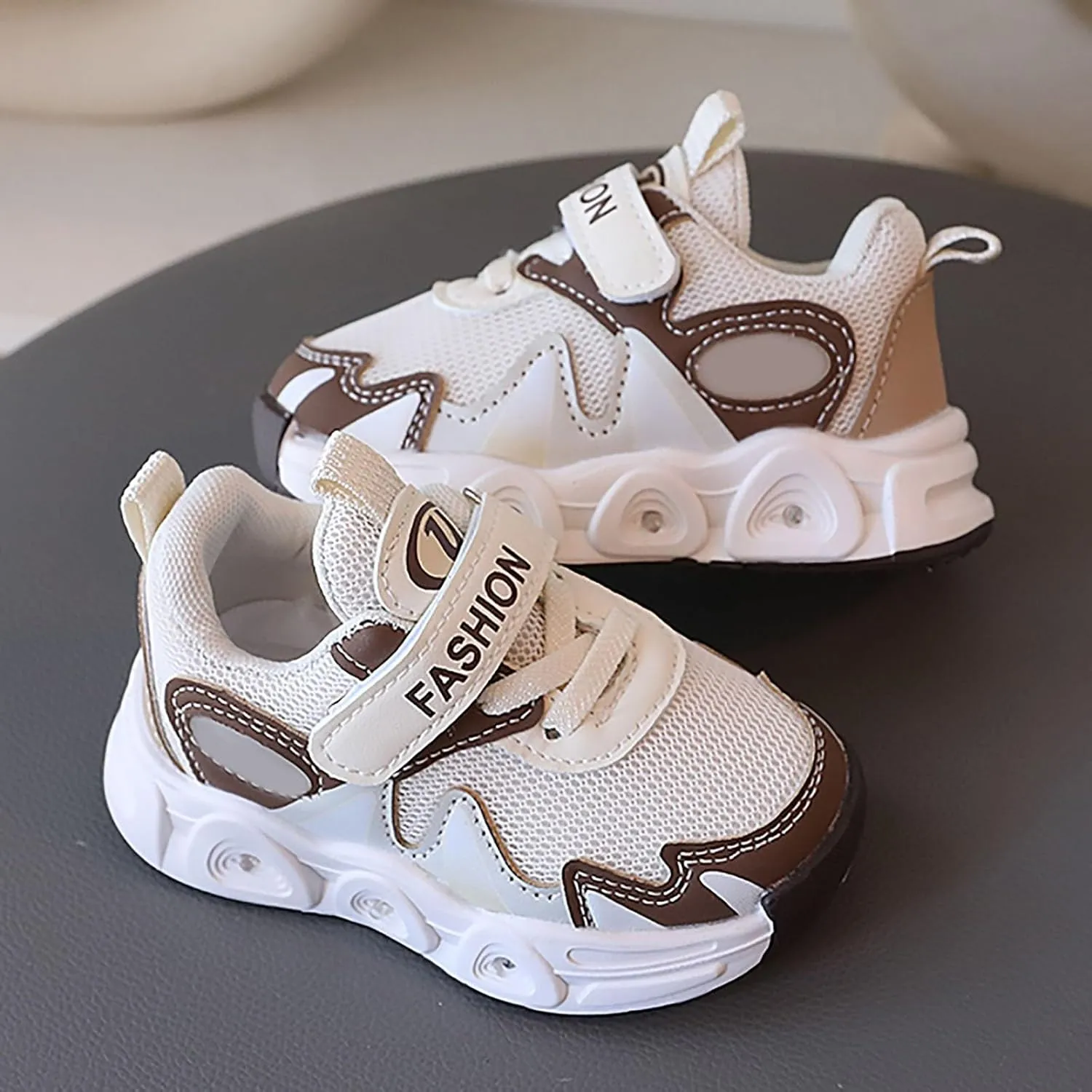 IWIHMIV Light Up Shoes for Girls Kids Athletic Running Shoes Toddler Boys Lightweight Breathable Tennis Sneakers