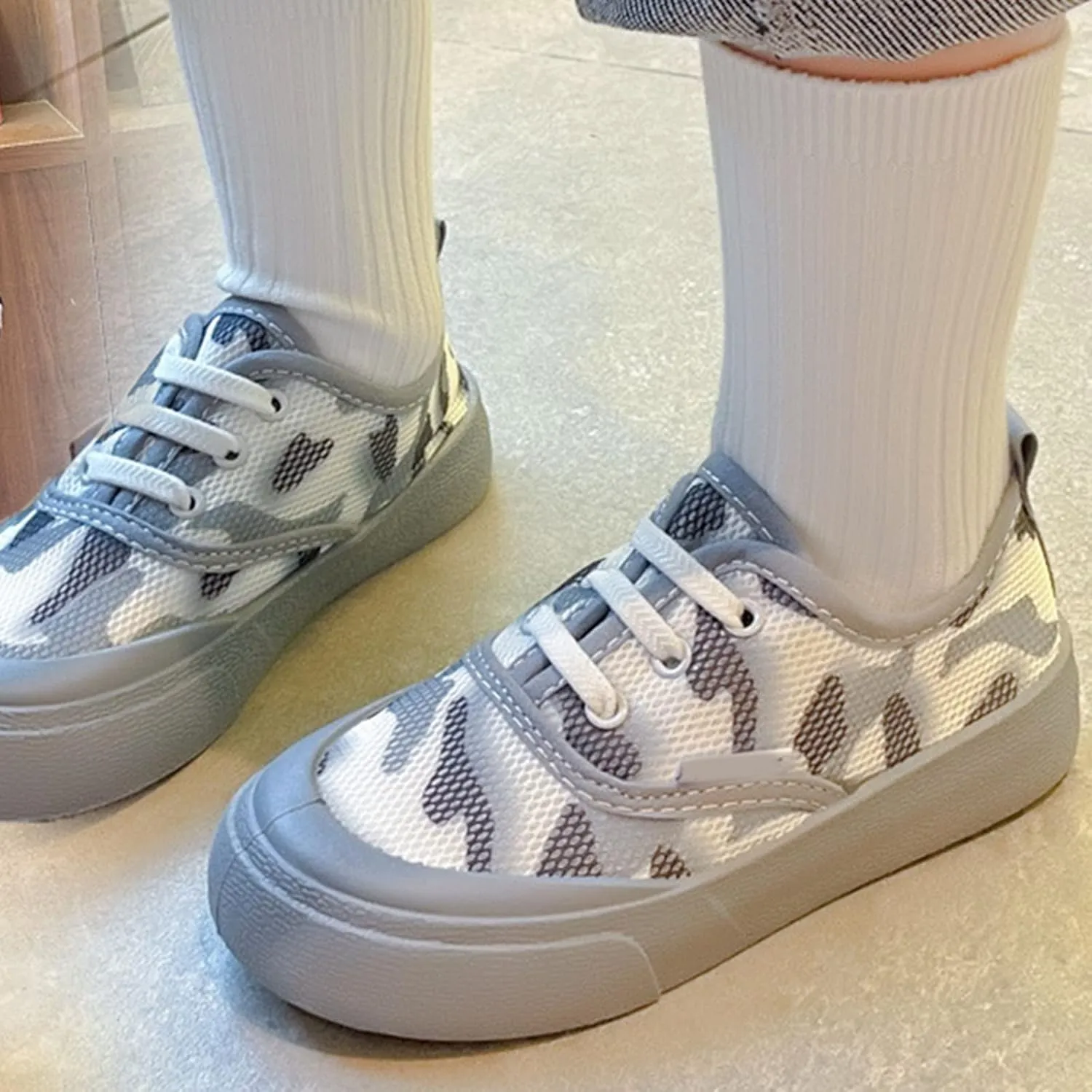 IWIHMIV Little Girl Tennis Shoes Toddler Shoes Boys Girls Sneakers Kids Breathable Walking Shoes Lightweight No Slip Tennis Shoes