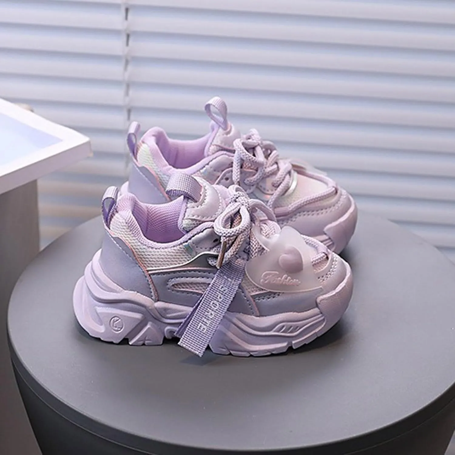 IWIHMIV Running Shoes for Girls Kids Sneakers for Boys Toddler Breathable Athletic Tennis Shoes Lightweight Comfy Walking Shoes
