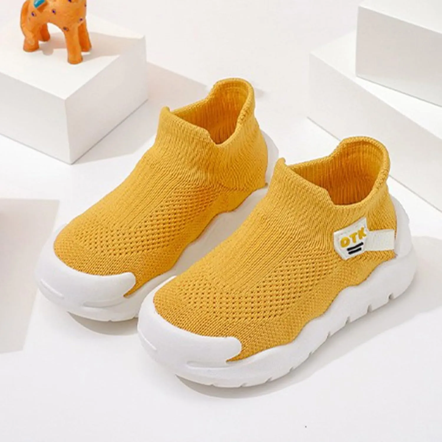 IWIHMIV Toddler Tennis Shoes Boys Girls Sneakers Knitted Sports Shoes Breathable Lightweight Running Shoes Casual Athletic Shoes
