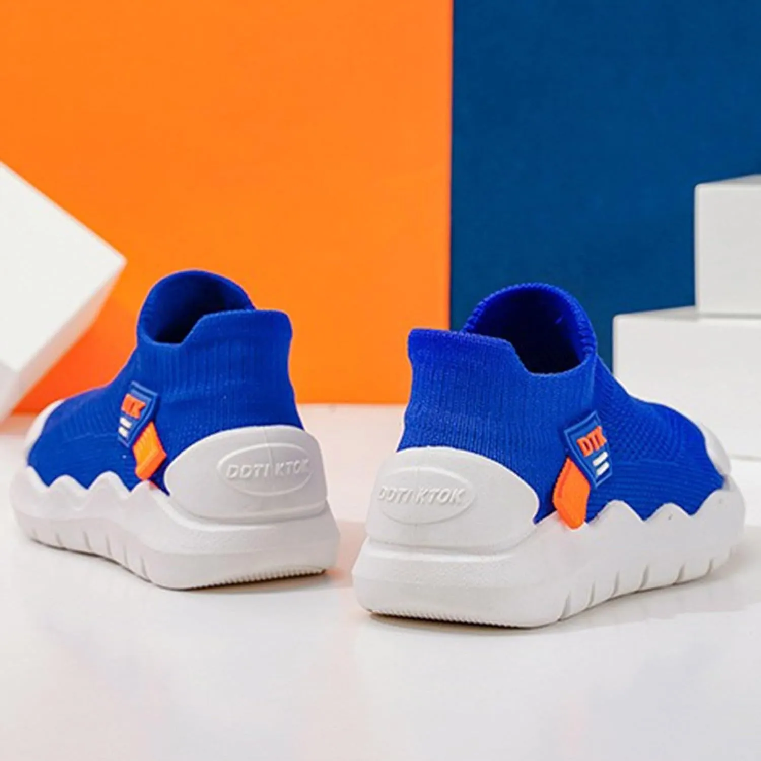 IWIHMIV Toddler Tennis Shoes Boys Girls Sneakers Knitted Sports Shoes Breathable Lightweight Running Shoes Casual Athletic Shoes