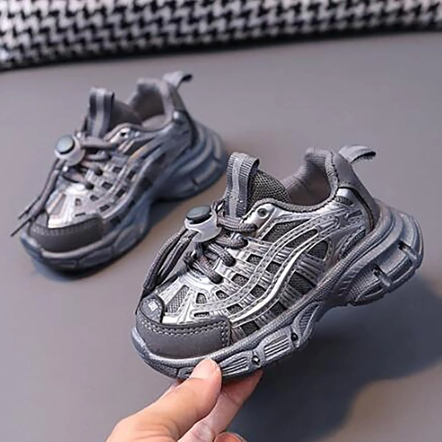 IWIHMIV Toddler Tennis Shoes Boys Toddler Boy Sneakers Shoes for Boys Girls Kids Light Up Tennis Sports Athletic Running Sneakers