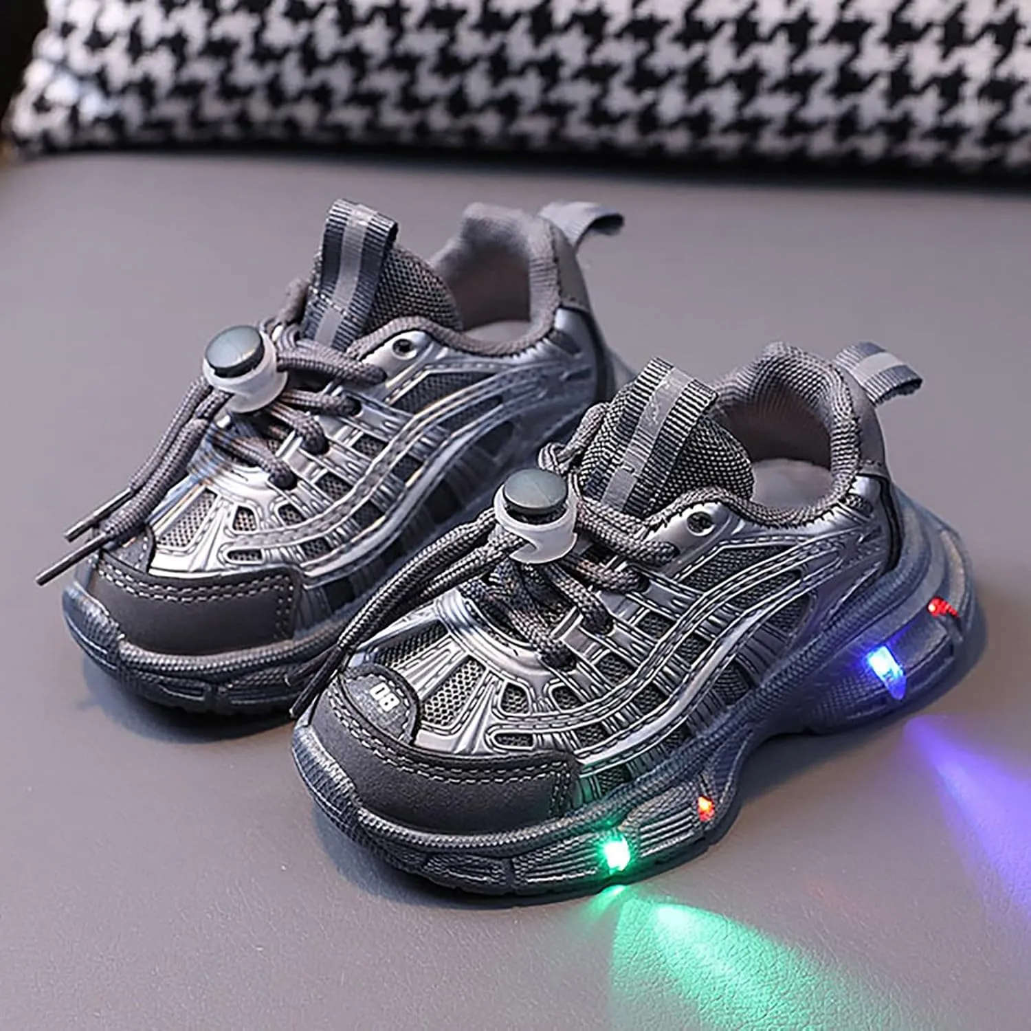 IWIHMIV Toddler Tennis Shoes Boys Toddler Boy Sneakers Shoes for Boys Girls Kids Light Up Tennis Sports Athletic Running Sneakers
