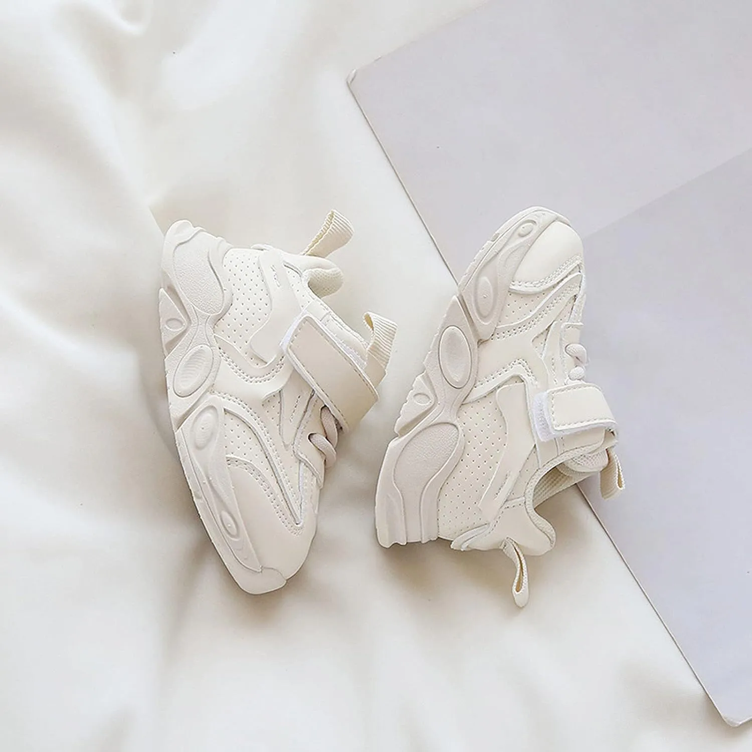 IWIHMIV Toddler Tennis Shoes Girls Running Shoes Girls Slip On Sneakers Boys Breathable Lightweight Casual Sneakers