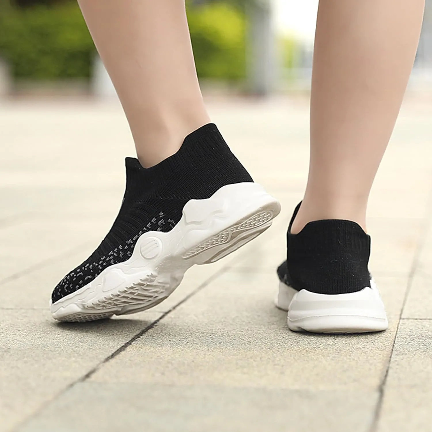 IWIHMIV Toddler Walking Shoes Girls Sport Tennis Shoes Boys Breathable Running Sneakers