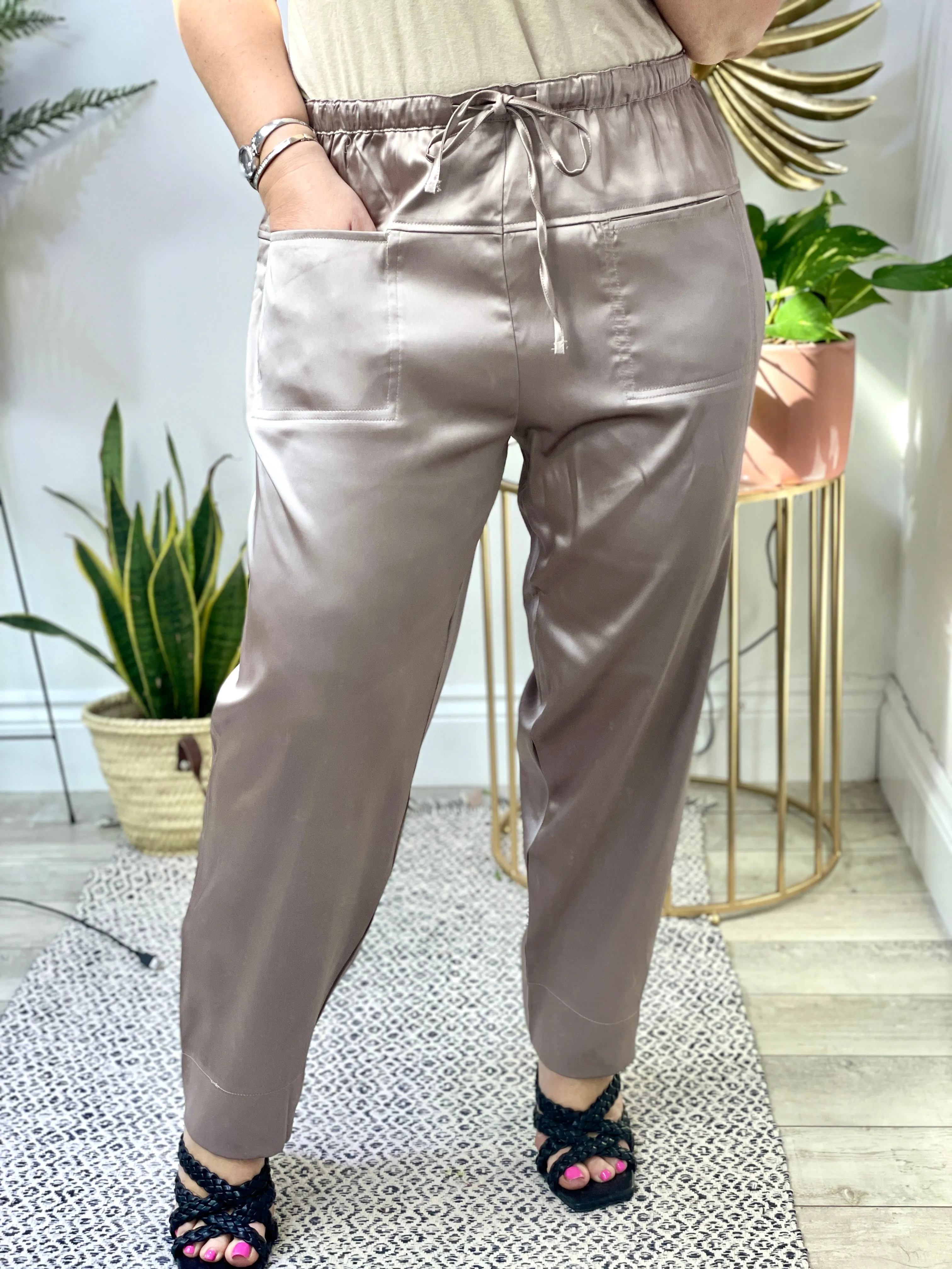 Malissa J Satin Fisherman Pocket Front Tie waist Trousers