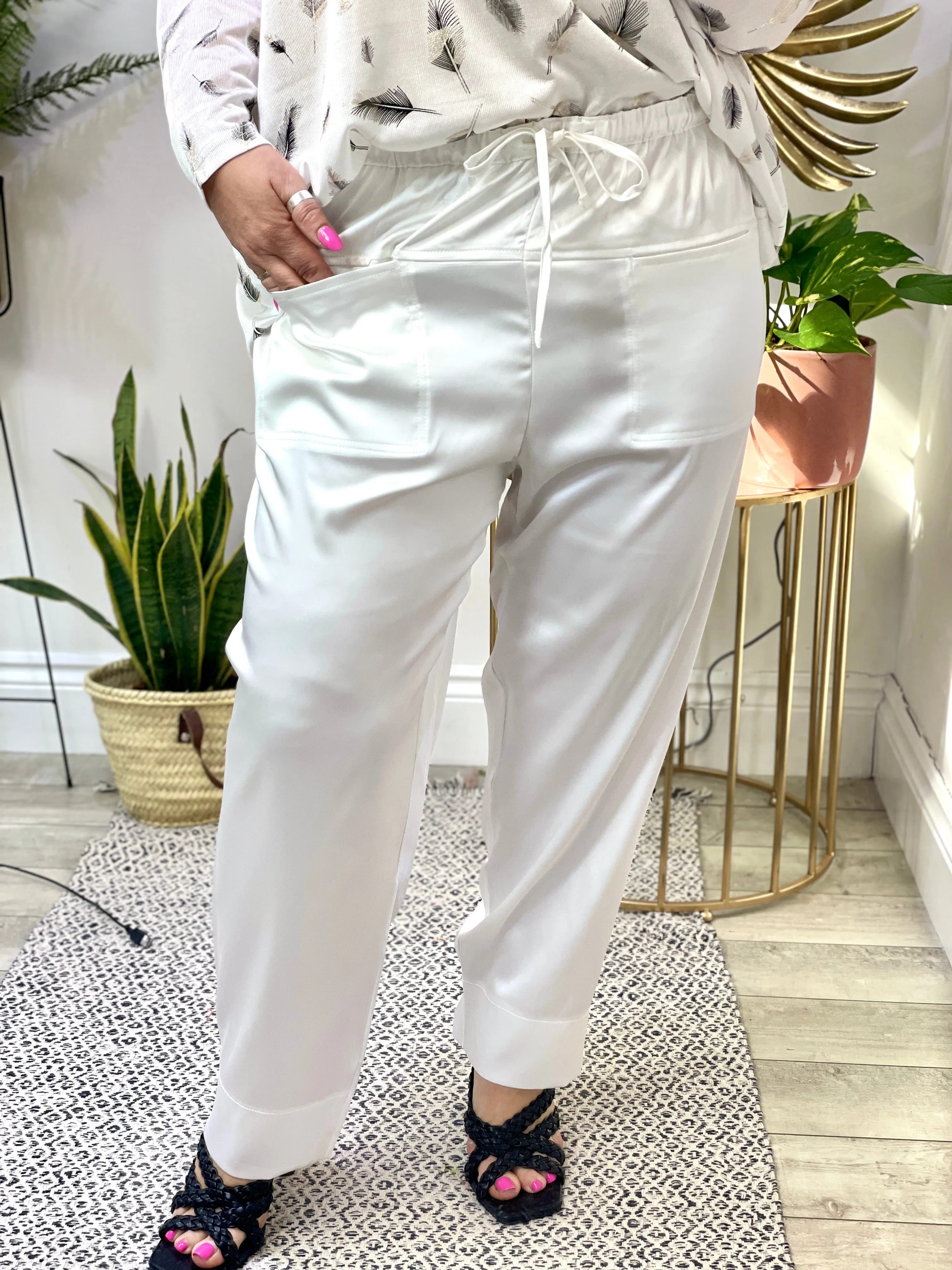 Malissa J Satin Fisherman Pocket Front Tie waist Trousers