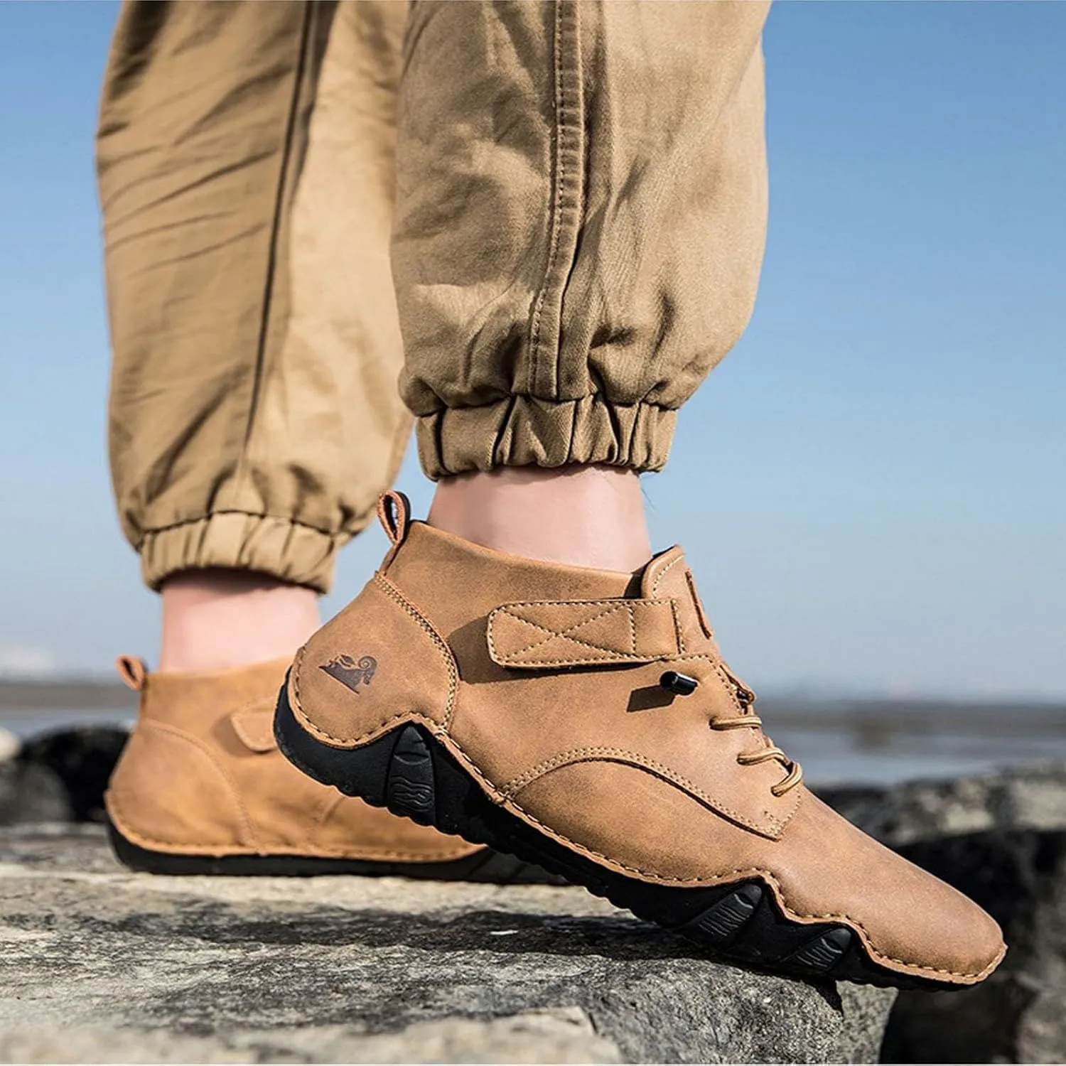 Men's Casual Boots Outdoor Comfortable Slip On Walking Shoes for Travel Dating Jeans Stylish High Top Ankle Sneakers