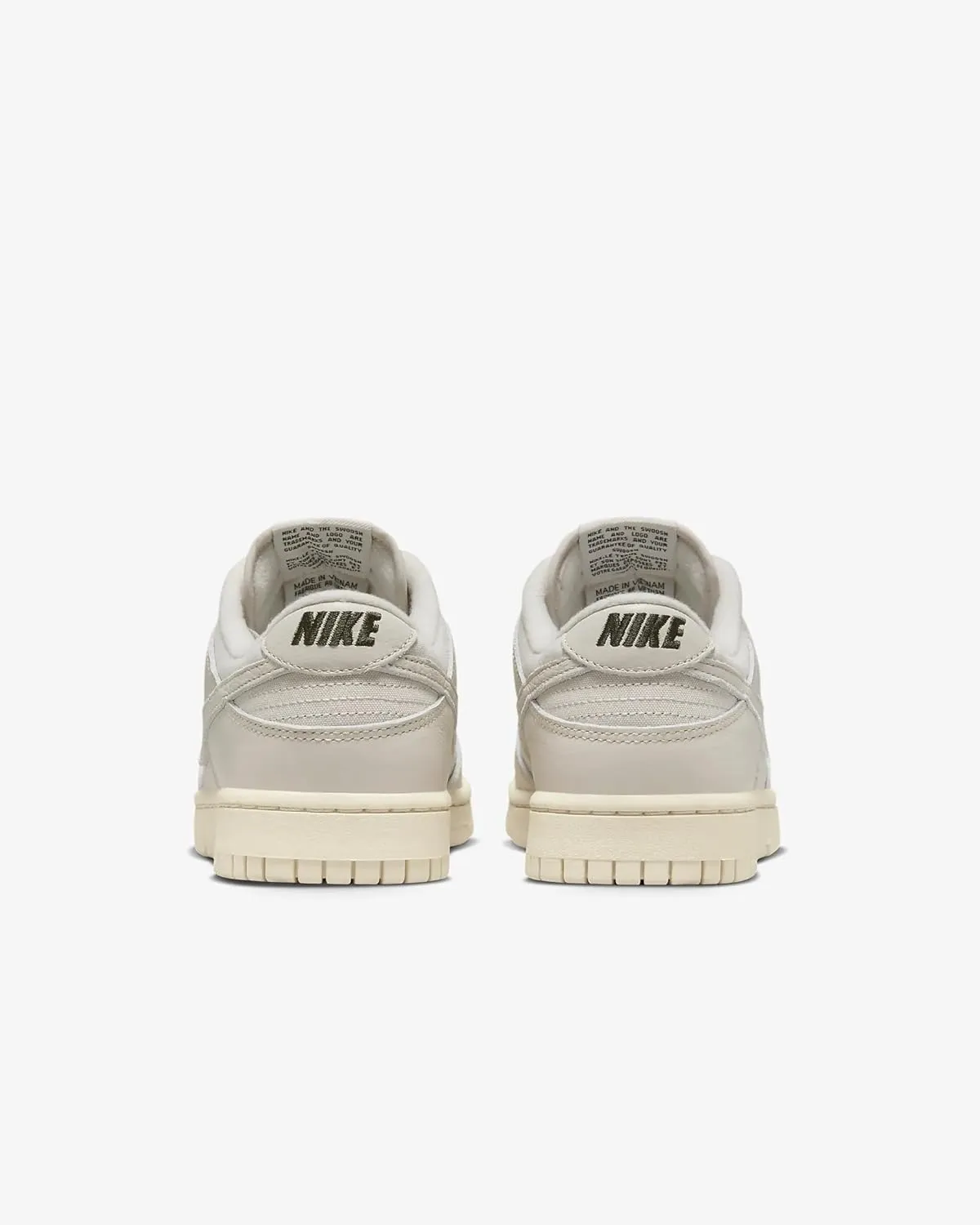 Nike Dunk Low Retro Bttys Men's Shoes