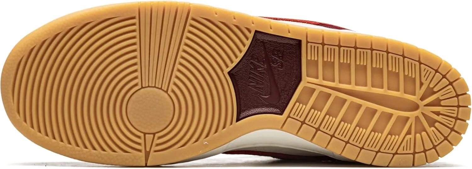 Nike mens Modern