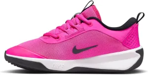 Nike Omni Multi-Court Big Kids' Indoor Court Shoes (DM9027-602, Laser Fuchsia/Black-White) Size 4