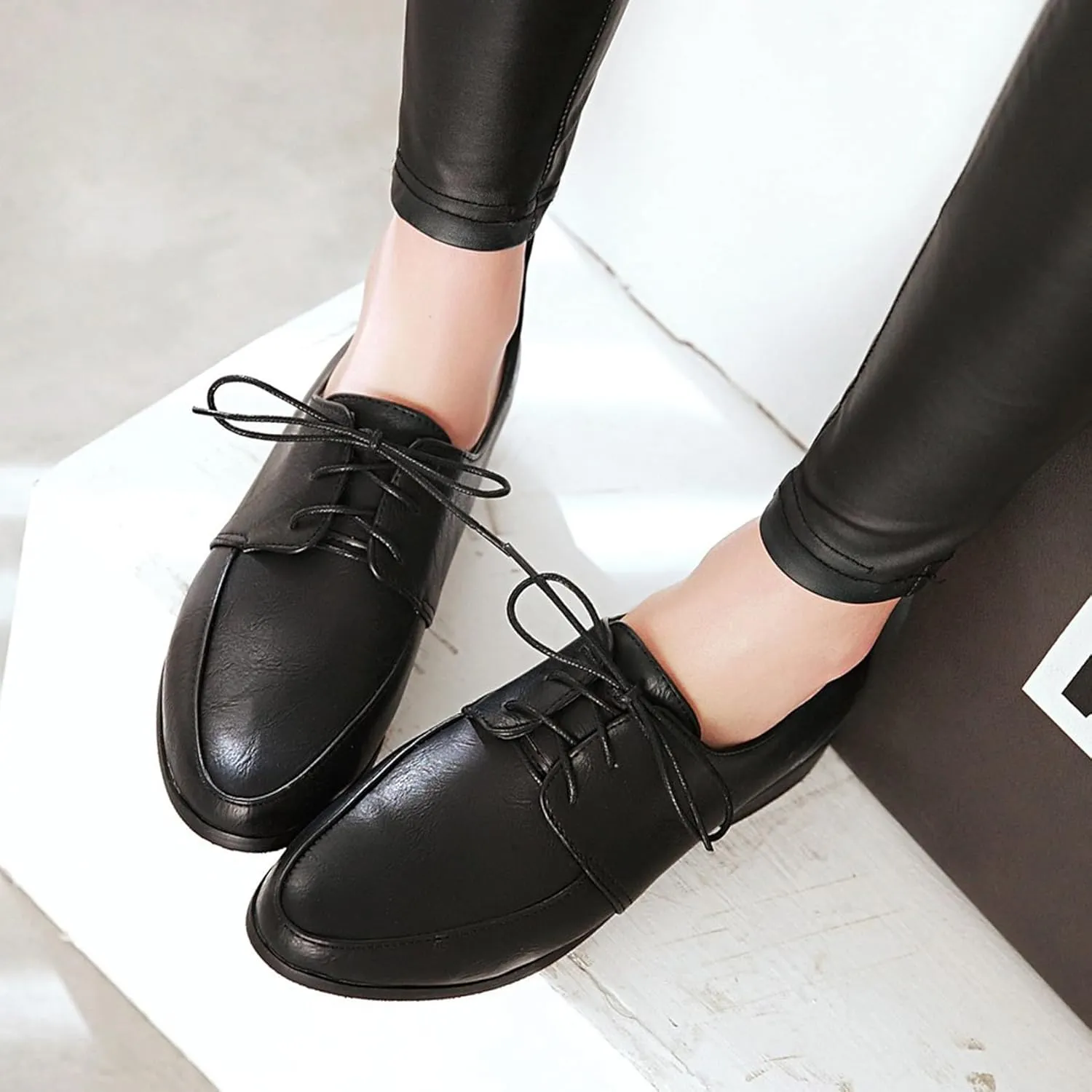 Patent Lace Up Womens Oxfords Mid Low Heel Pointed Toe Pumps