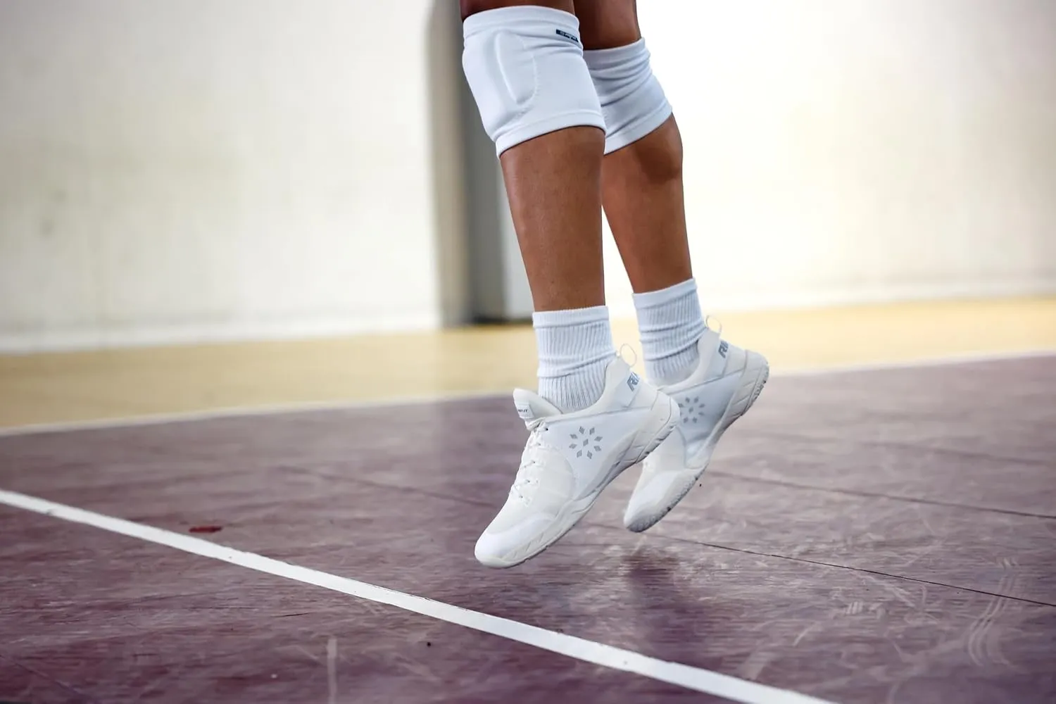 RIP-IT Women??s Unity Volleyball Shoes Indoor All Court Shoes with Arch Support