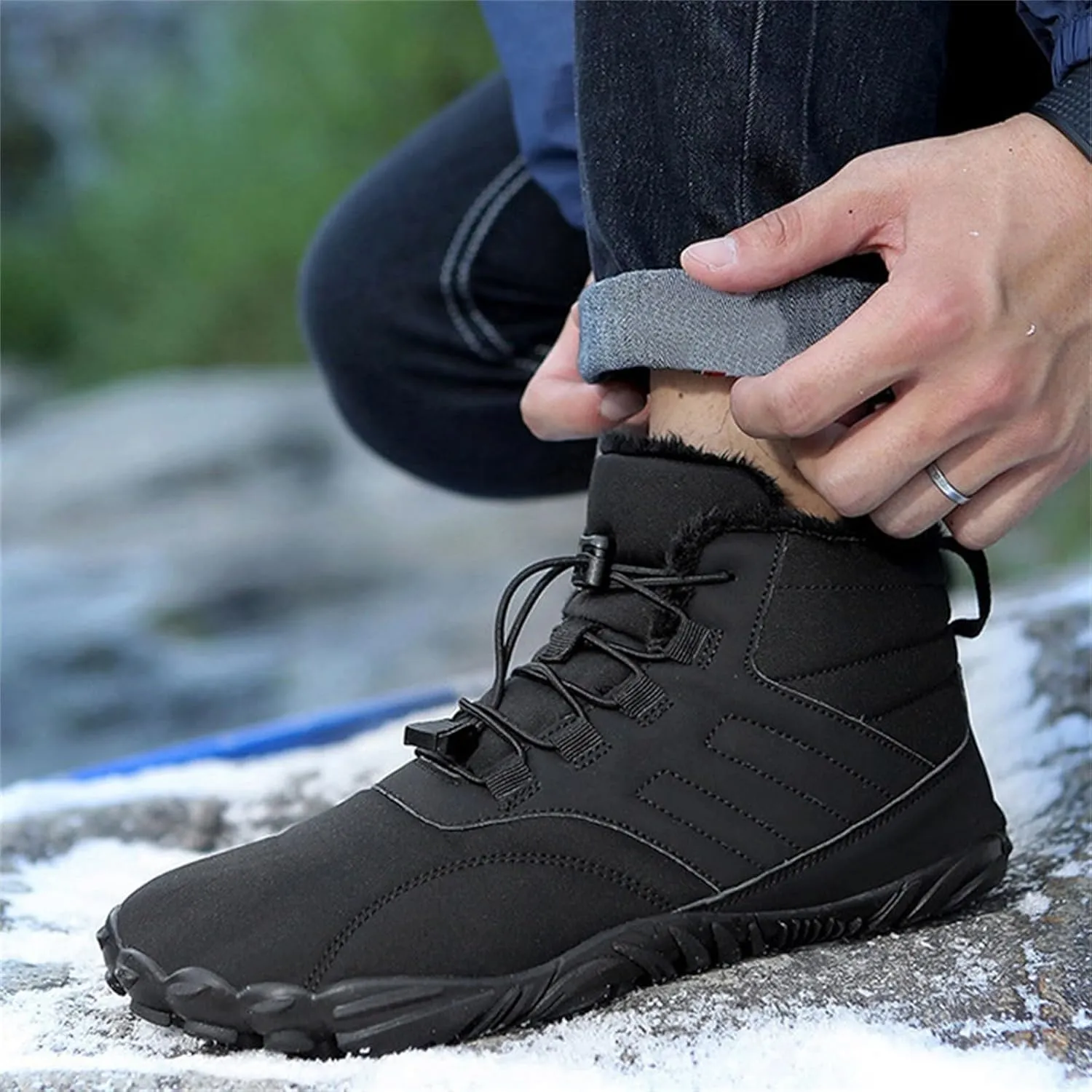 Snow Boots for Men Barefoot Shoes Waterproof Women Work Boots Hiking Sneakers Warm Fur Lined Slip Resistant Outdoor Shoes Lightweight Hike Grounded Footwear