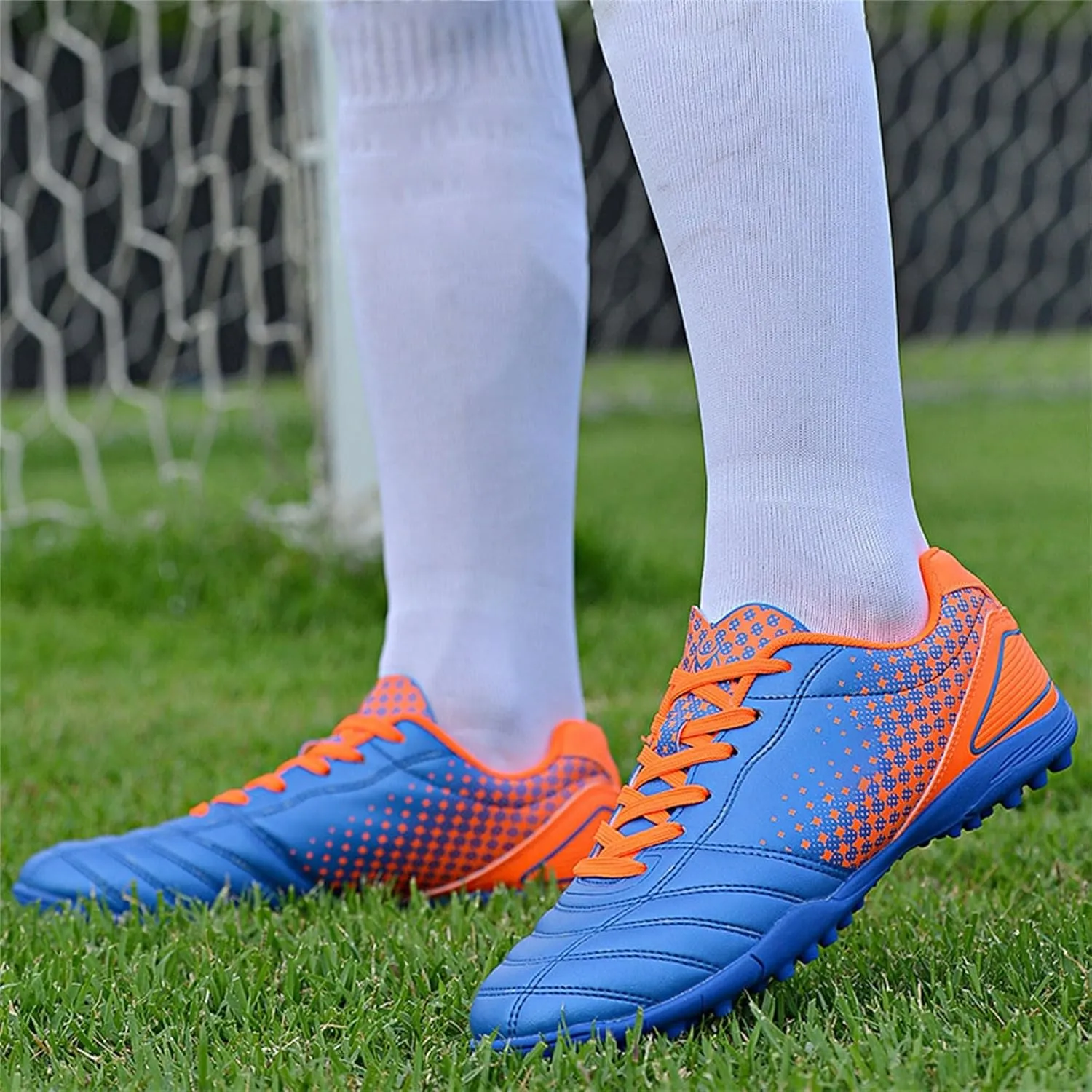 Soccer Shoes for Boys Girls Kids Athletic Football Cleats Shoes Outdoor Indoor Lightweight Training Sports Sneakers