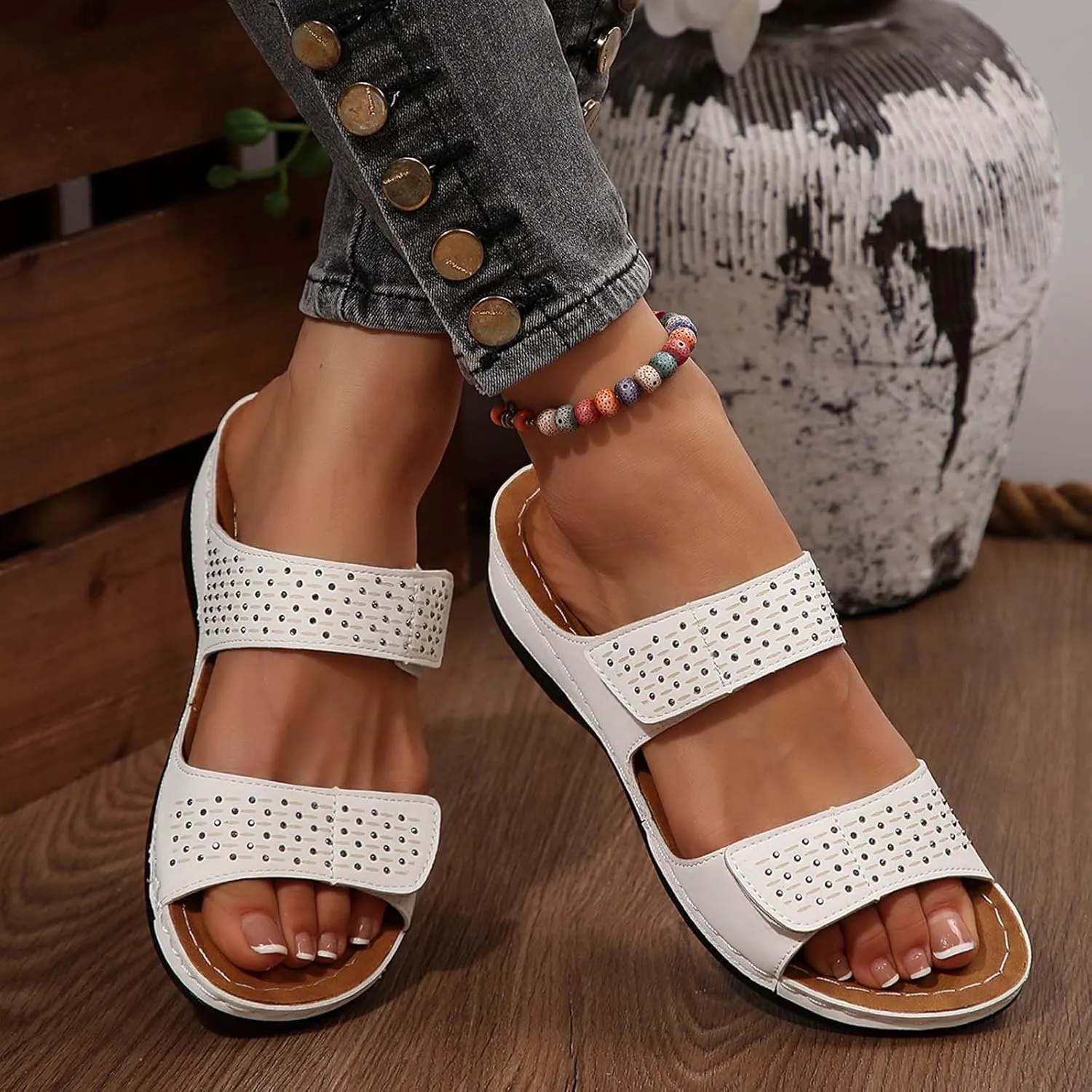 Stylish Women's Slipper with Rhinestone Design Casual Everyday Wear Perfect Summer Outfits Slipper Socks Women Winter