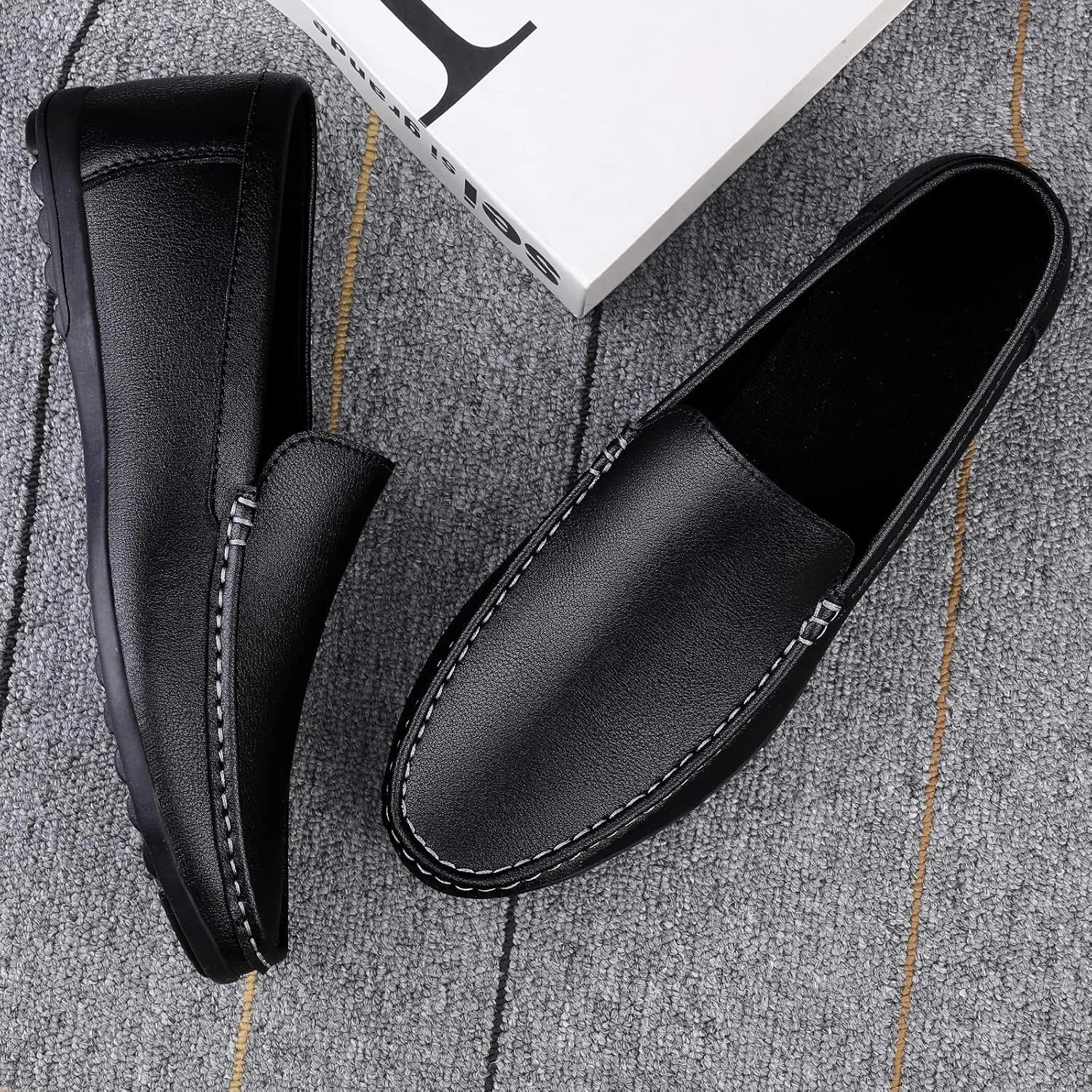 Summer Men Loafers Wedding Dress White Driving Moccasins Footwear Man Casual Shoes Leather Slip On Super Lightweight Male Shoes