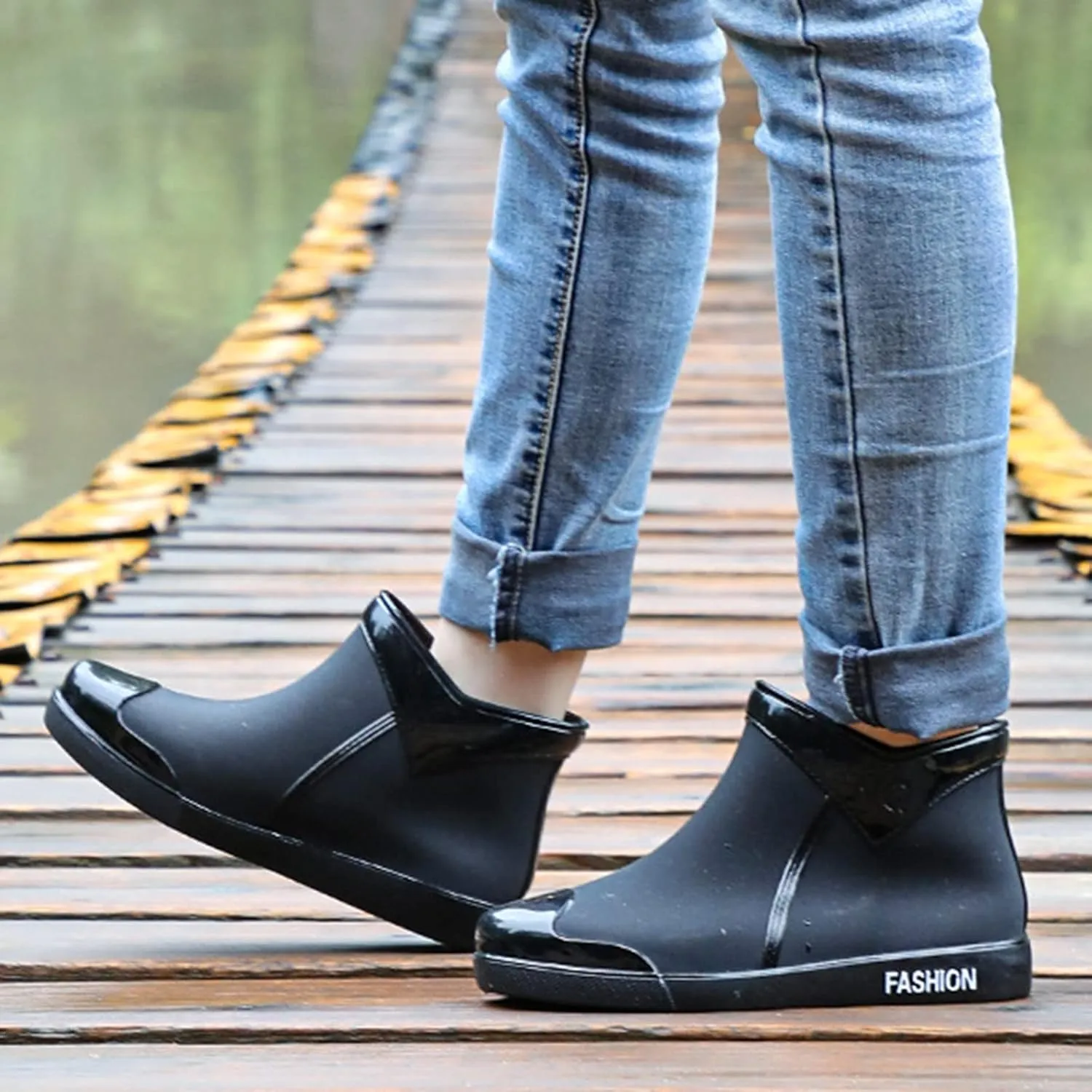 Toddler Rain Boots for Boys Girls Kids Rain Shoes Lightweight and Baby rain boots with Easy 4c Rain Boots