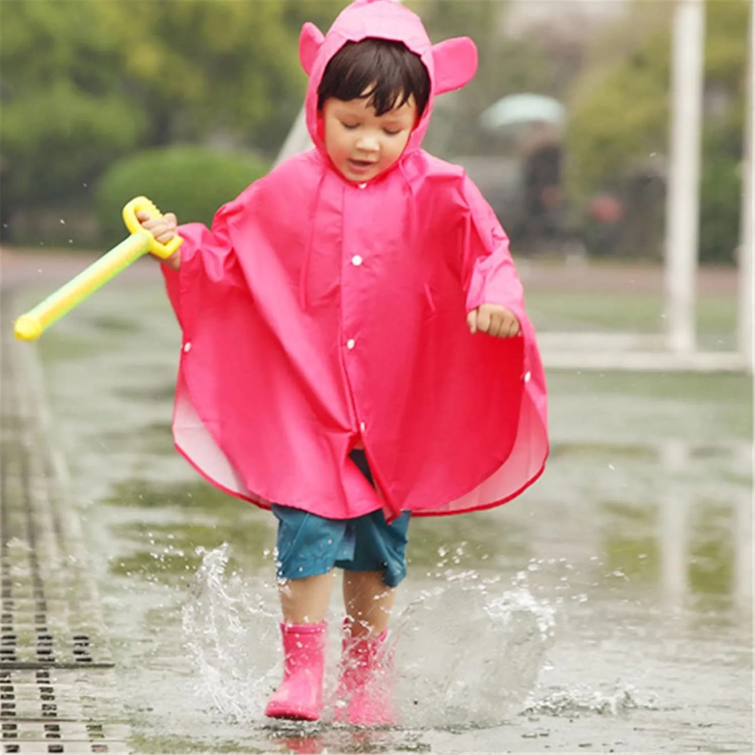 Toddler Rain Boots with Easy On Handles Boys Girls Non-Slip Lightweight Insulated Rain Shoes Kids Rubber Baby Girl Boots