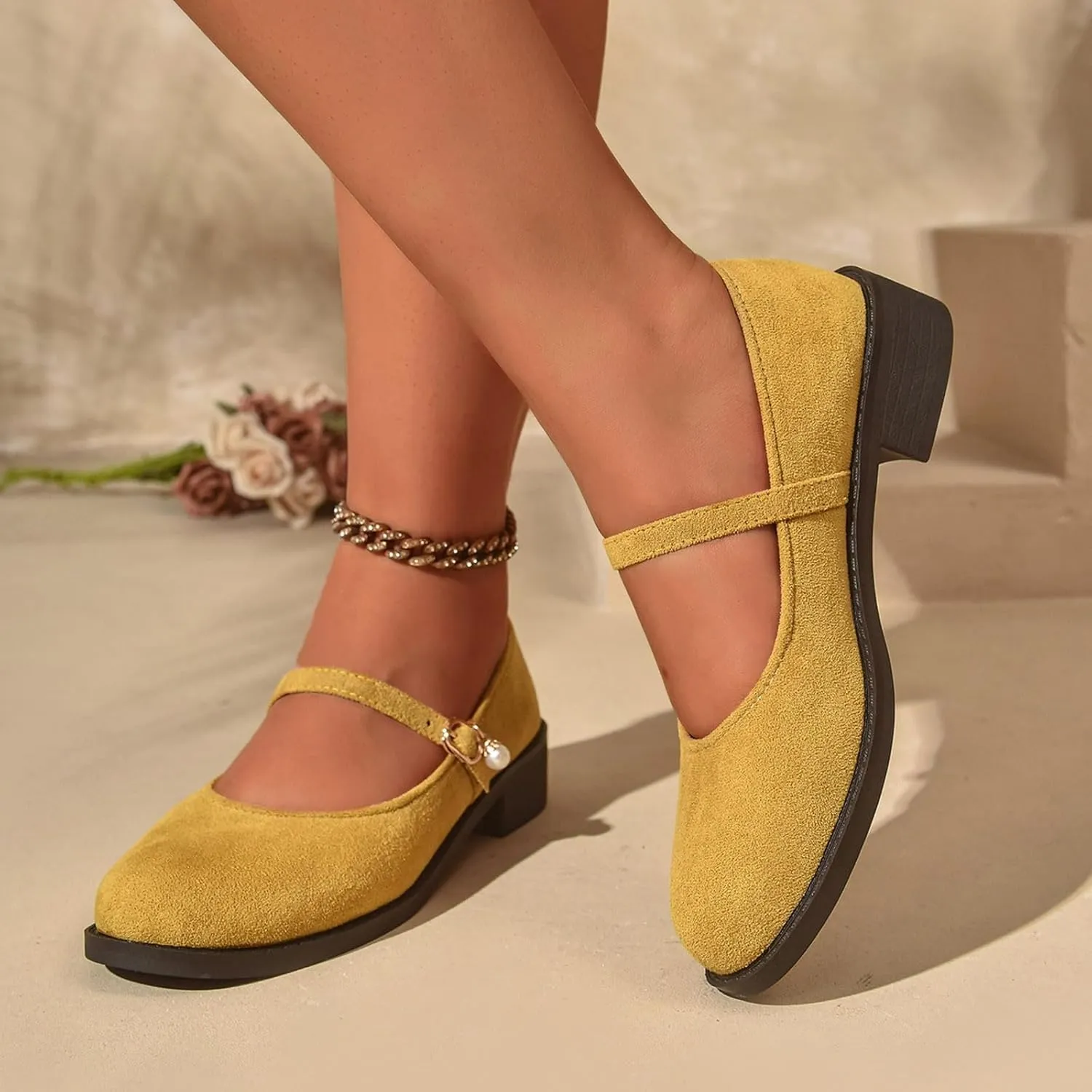 Women's Casual Closed Toe Flat Shoes Comfortable Everyday Walking Sneakers for Jeans All Seasons Versatile Wear