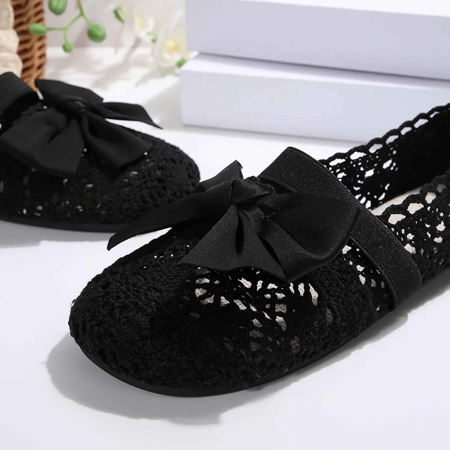 Women's Casual Slip On Loafers Breathable Comfortable Flat Shoes for Daily Wear Spring Summer Fall with Jeans