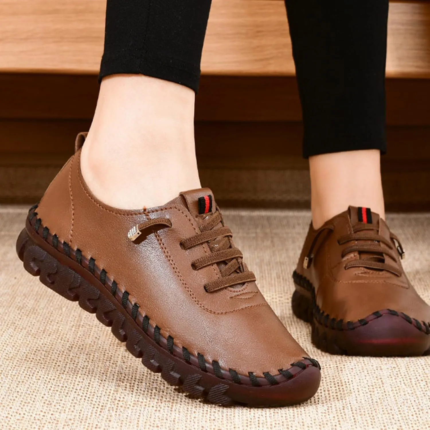 Women's Leather Soft Bottom Flat Shoes Handmade Round Toe Non-Slip Breathable Mom Leisure Walk Shoes Breathable Beef Tendon Loafers