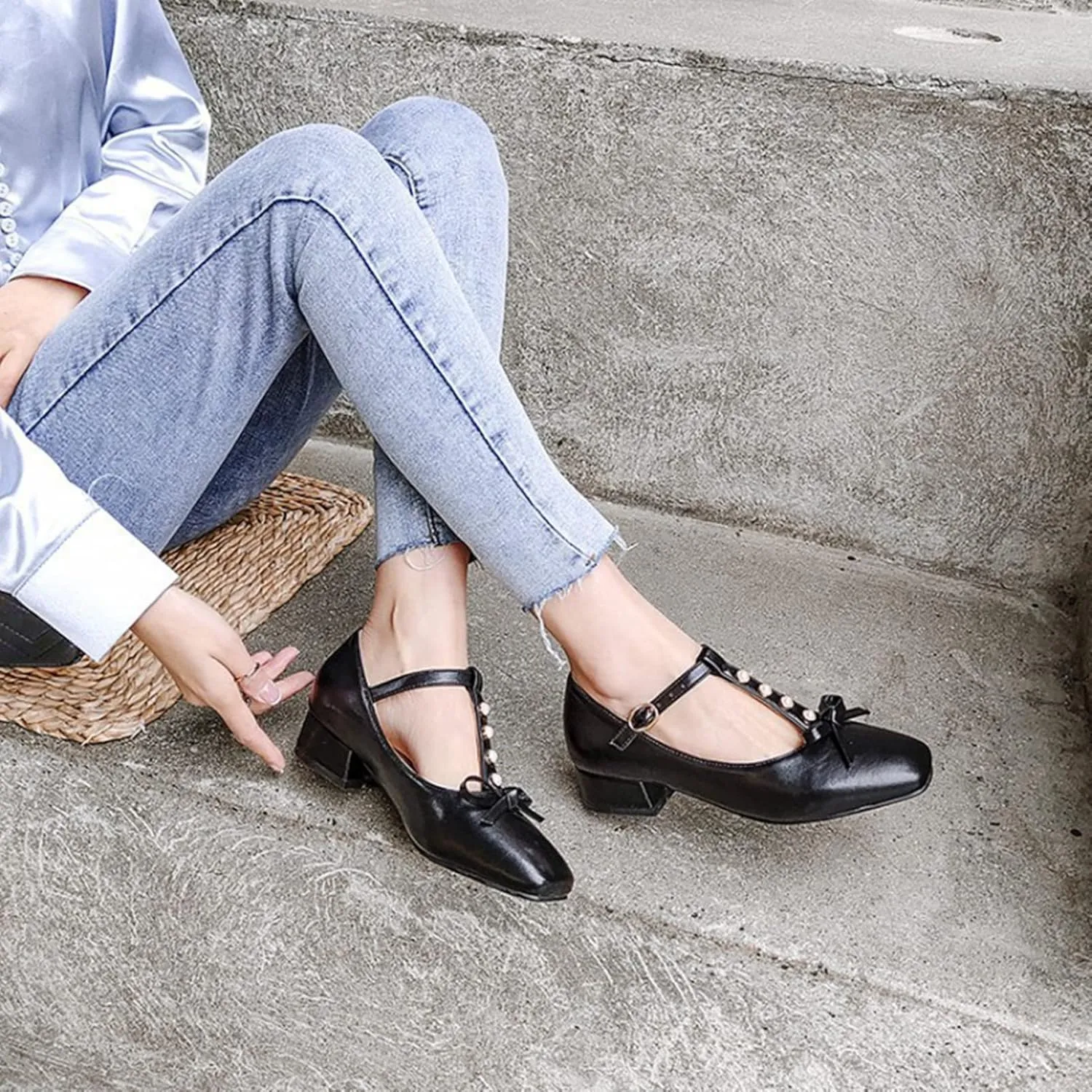 Women's Square Toe Mary Janes Chunky Low Heel Pumps Ankle T-Strap Pearl Bow Comfortable Dress Shoes