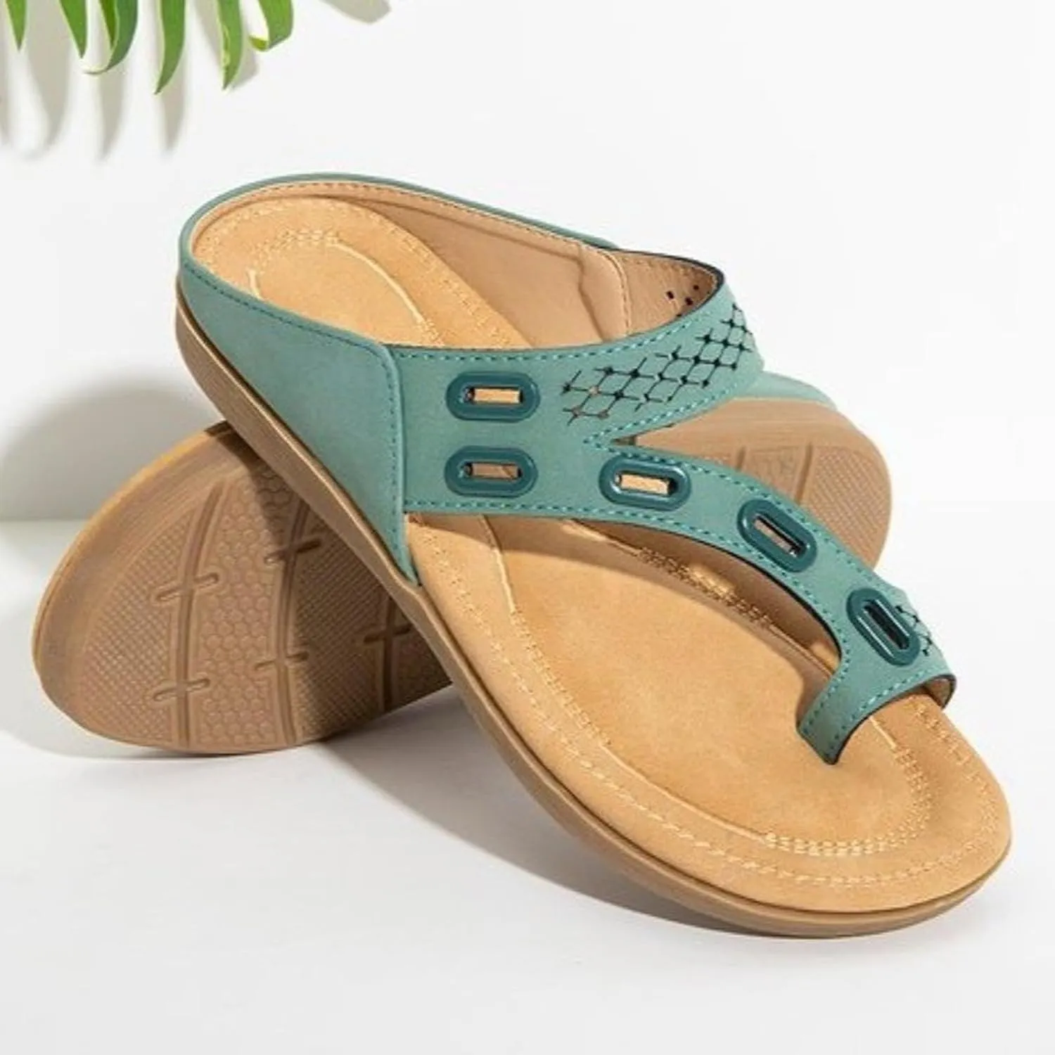 Women's Thong Sandals Casual Summer Flip Flops Comfortable Slip On Beach Slippers with Arch Support for Walking