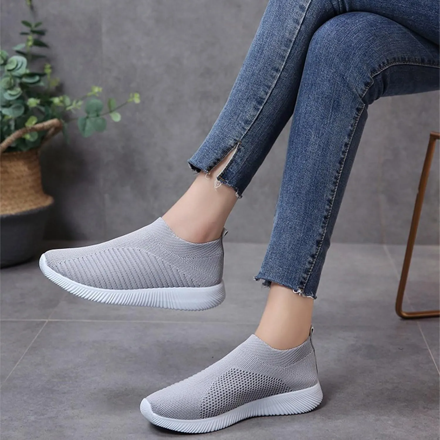 Women's Walking Sneakers Tennis Shoes Women Running Shoes Womens Walking Shoes Lightweight Breathable Running Sneakers